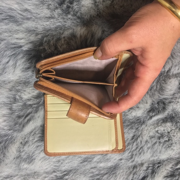 radley abbey large travel wallet